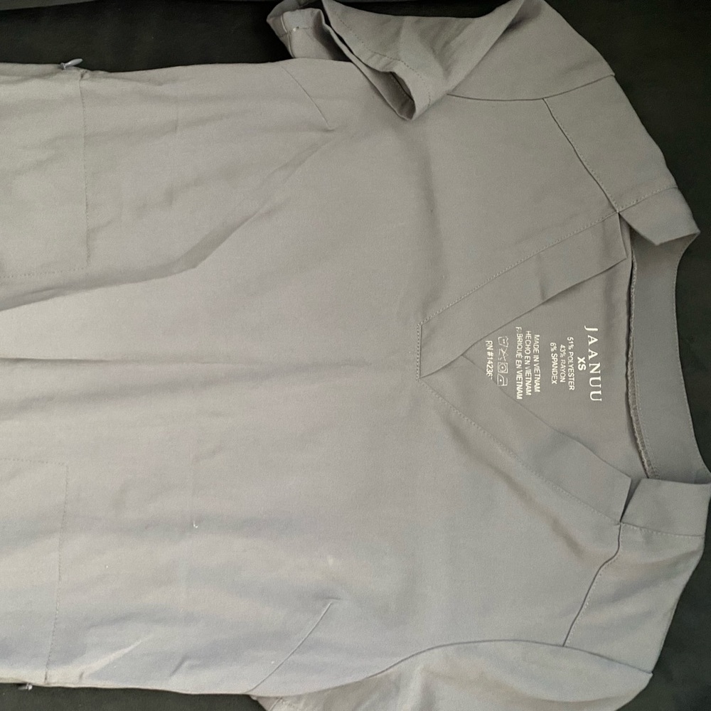 Gray Jaanuu Scrub Set
